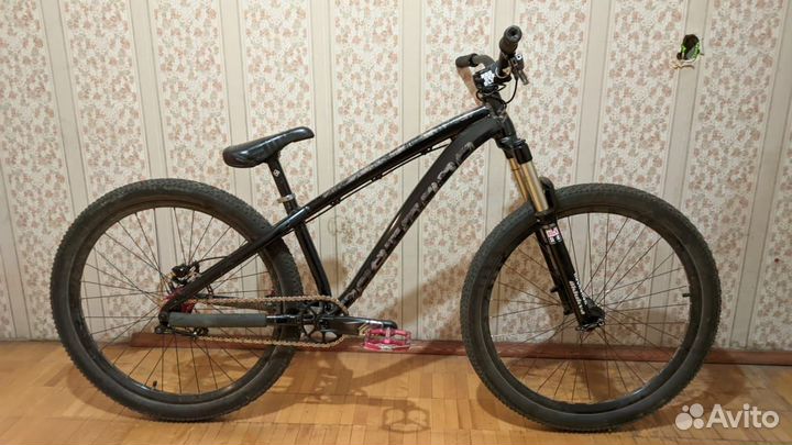 Велосипед мтб дёрт / стрит / 4X Dartmoor Hornet 26