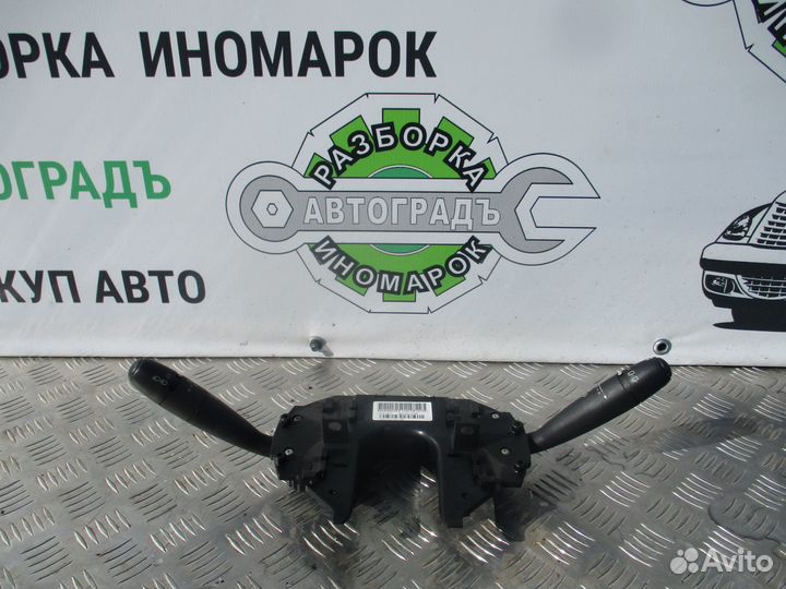 Переключатель подрулевой Citroen C4 2007г