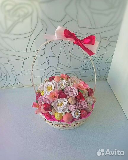 Корзины/коробки с сладостями ручной работы