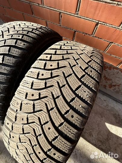 Michelin X-Ice 225/60 R18 104D