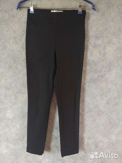 Продам брюки на девочку