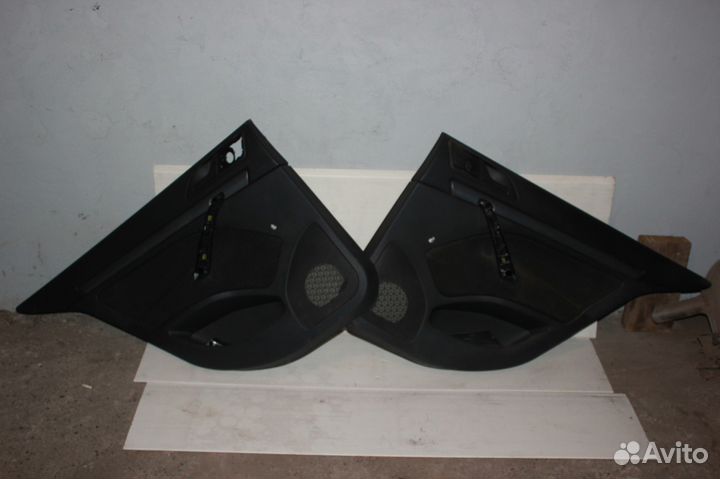 Обшивки на двери для Шкода Октавия 2011