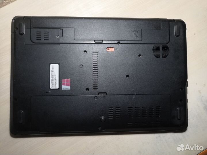 Ноутбук Acer Aspire E1-571G-33124G50Mnks