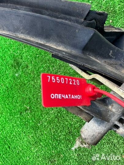 Механизм стеклоочистителя (трапеция дворников)