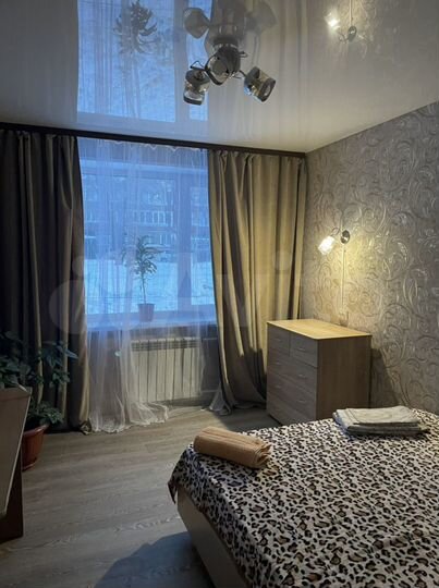 2-к. квартира, 56 м², 1/5 эт.