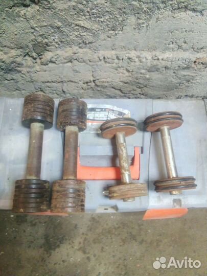 Гантели разборные 4кг,2кг