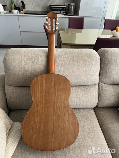 Гитара yamaha c40m