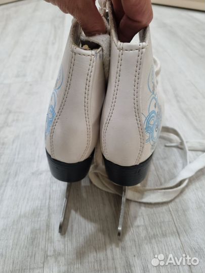 Коньки фигурные