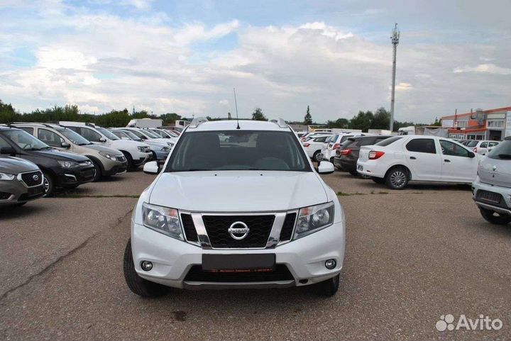 Nissan Terrano 2.0 AT, 2017, 183 521 км