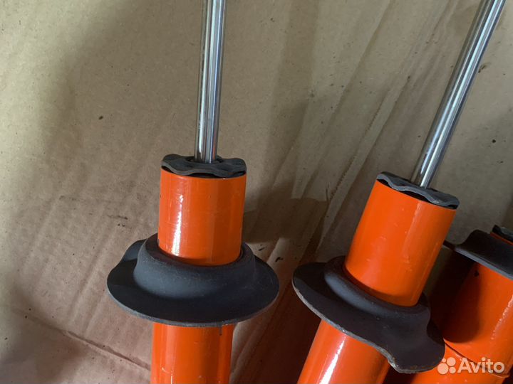 Амортизаторы задние nissan almera