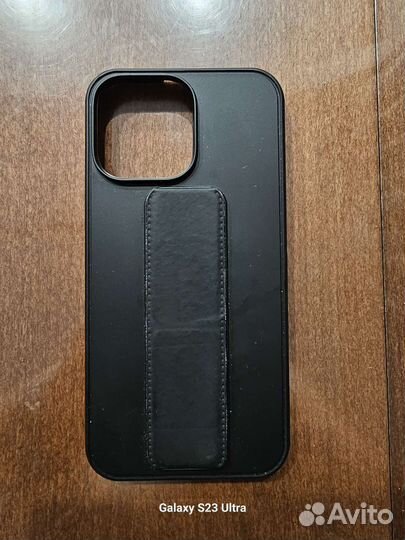 Чехлы на телефон