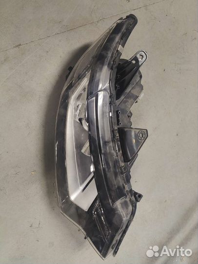 Фара mitsubishi outlander правая
