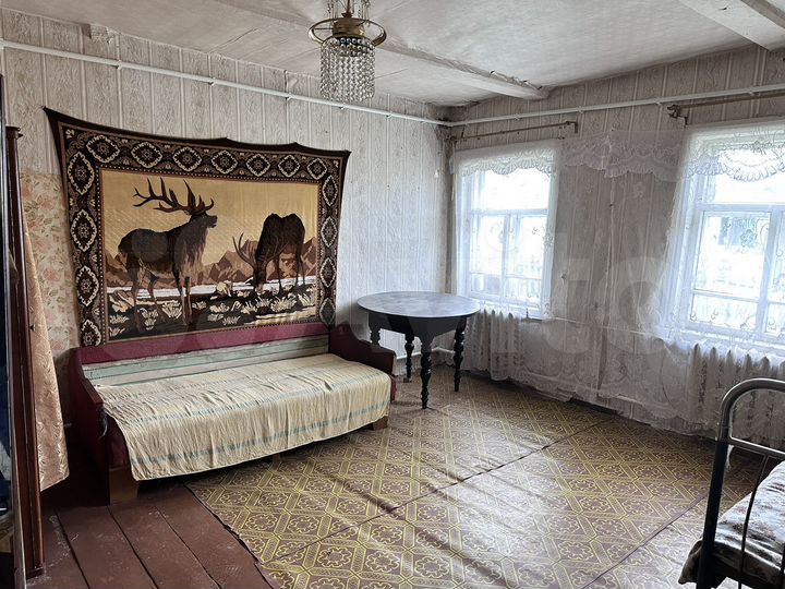 Дом 36 м² на участке 2 сот.