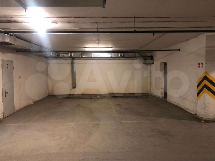 Машиноместо, 16 м²