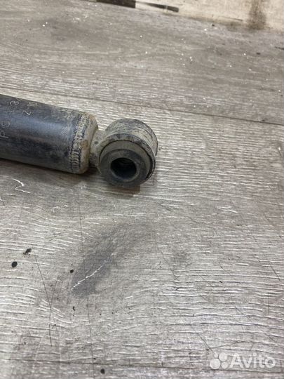 Амортизатор задний Vortex Tingo