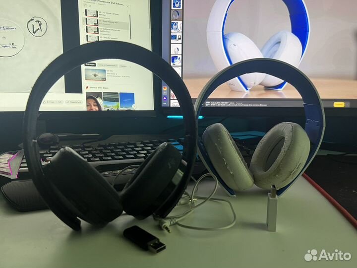 Sony Gold Wireless Stereo Headset Black White