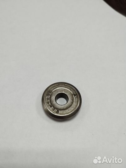 Тарелка клапана audi a8 d2 aуди а8 д2 akg 4,2