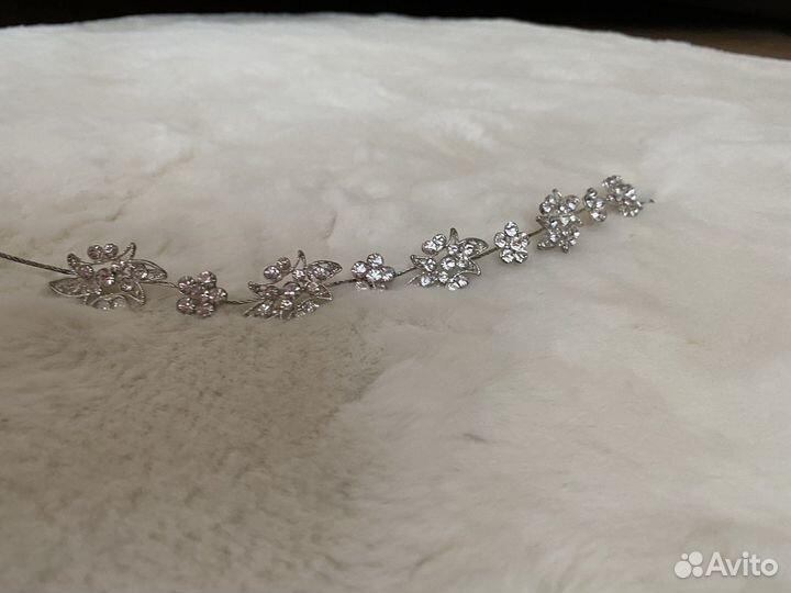 Украшение для волос на выпускной/свадьбу