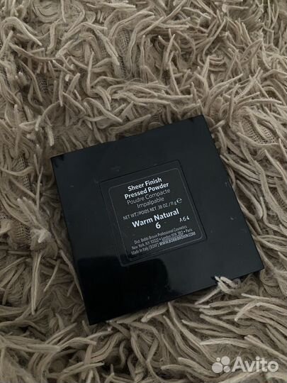 Bobbi brown пудра