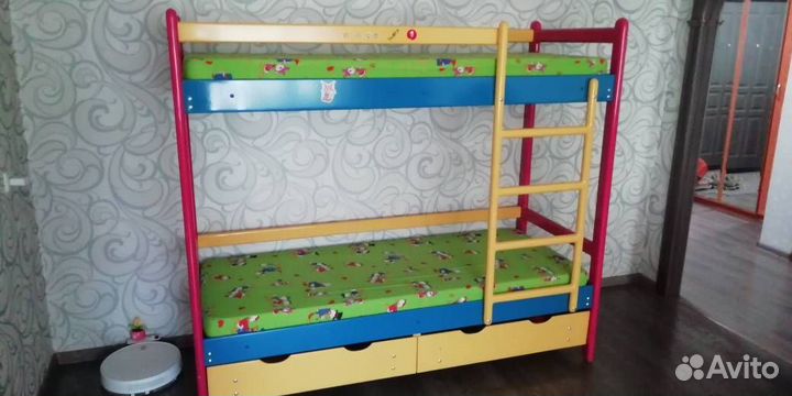 Двухъярусная кровать бу