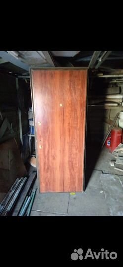 Дверь входная металлическая