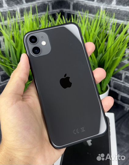 iPhone 11, 64 ГБ