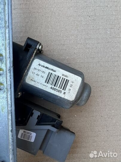 Стеклоподъемник задний левый Peugeot 307