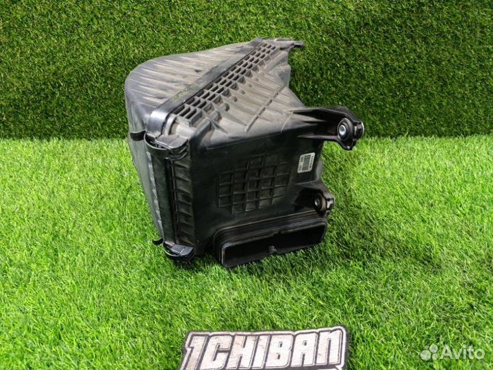 Корпус воздушного фильтра Hyundai Grandeur HG L6DG