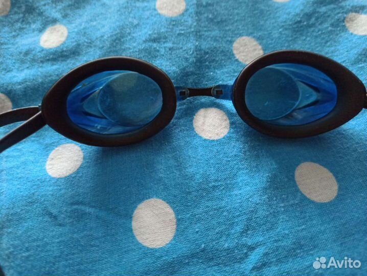 Очки в бассейн