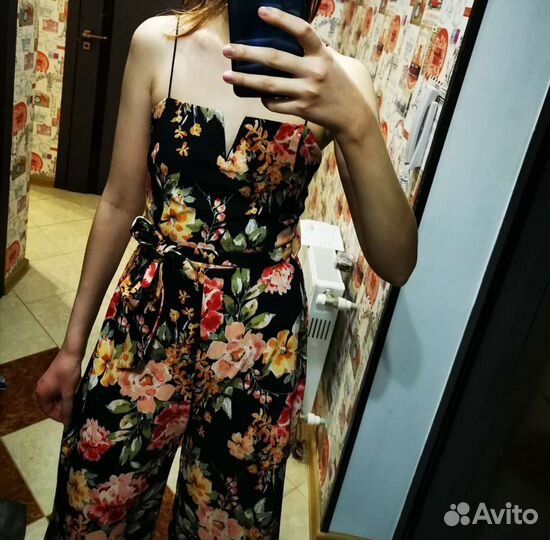 Комбинезон в цветочный принт