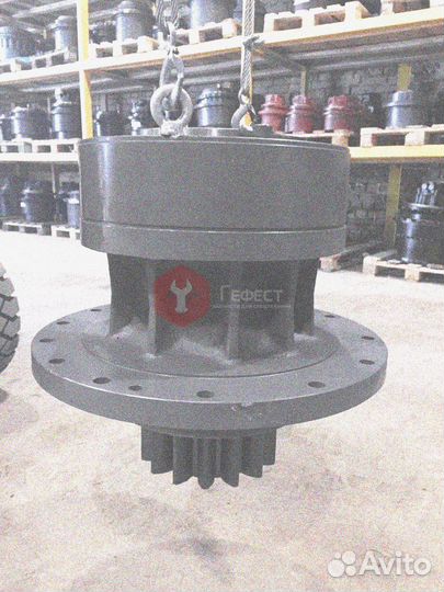 Редуктор поворота Hyundai R160LC-7 31N6-10181AR