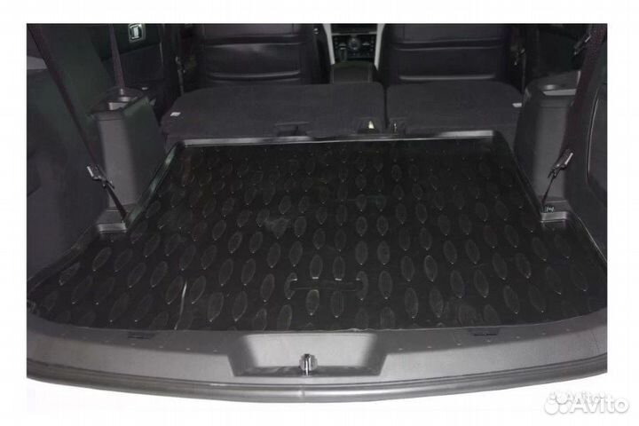 Коврик в багажник Ford Explorer V (2010-2019)