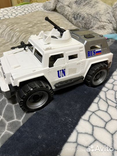 Джип миротворец