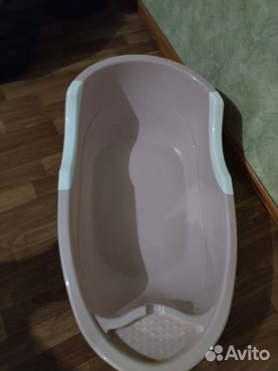 Ванночка для купания с горкой