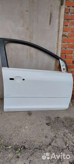 Дверь передняя правая Форд фокус 2 2005-2008