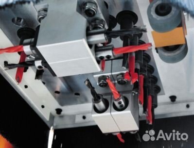 Сверлильно-присадочный станок чпу HuaHua SKH-612HS