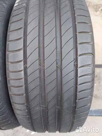 Michelin Primacy 4 235/45 R17 97W