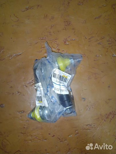 Задние стойки стабилизатора Mitsubishi lancer 9