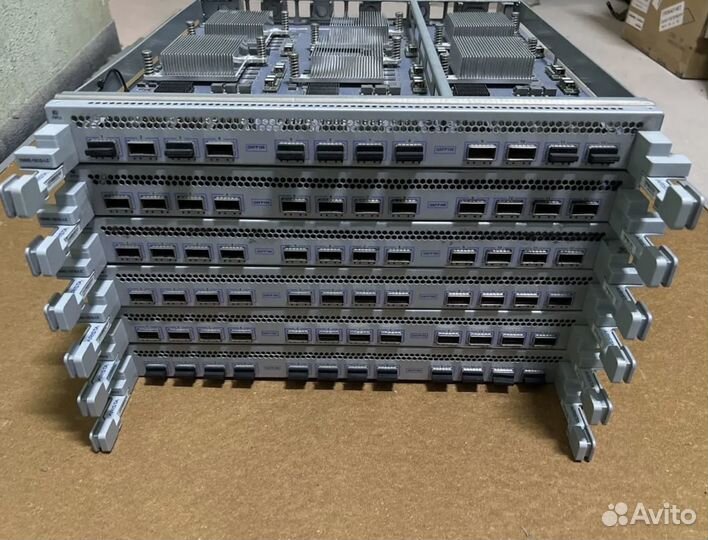 Шасси NetIron MLX-4, Huawei, карты Arista