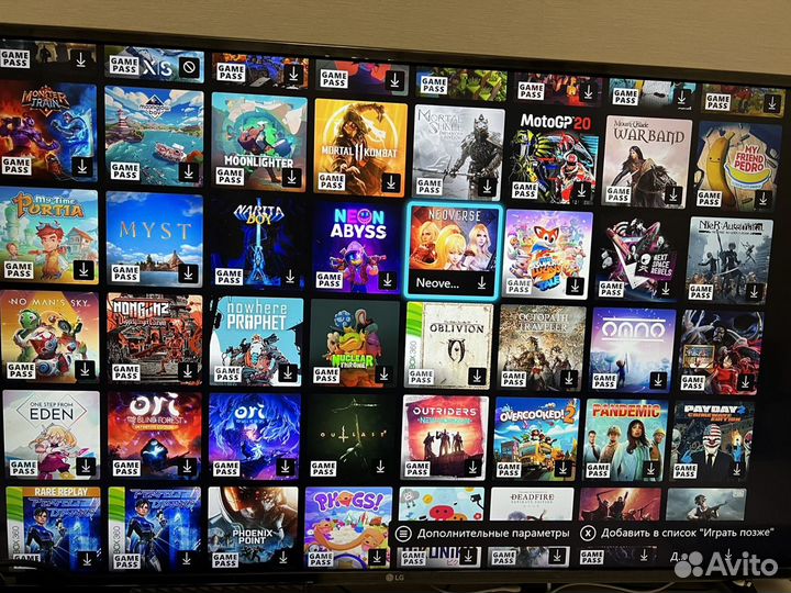 Xbox One X 1TB + 450 игр + live gold, 4k