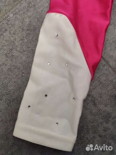 Купальник гимнастический и пляжный для девочки