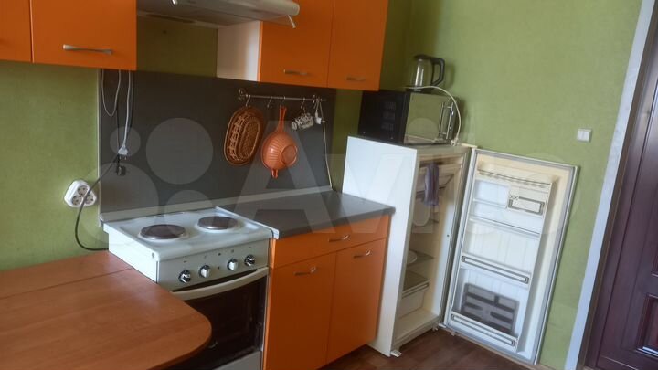 Комната 15 м² в > 9-к., 2/3 эт.