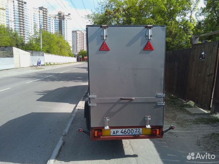 Прицеп легковой