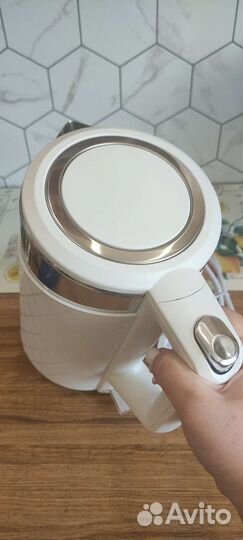 Чайник электрический новый