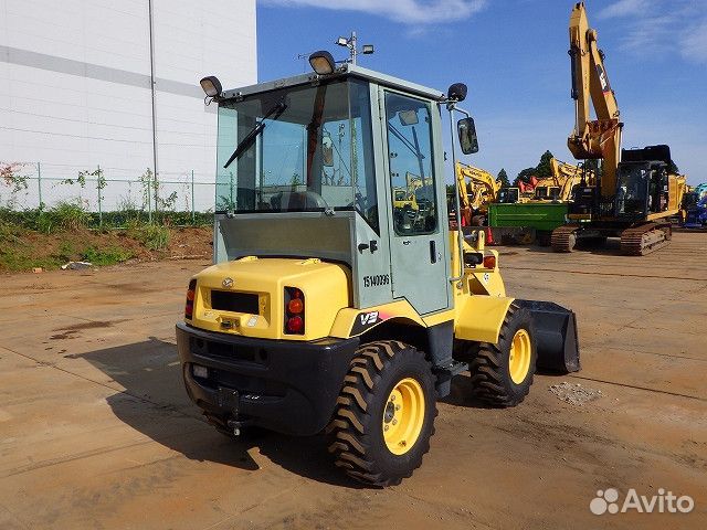 Мини-погрузчик Yanmar V3-5, 2014
