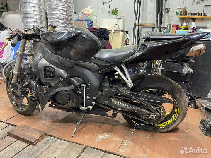 Honda cbr 1000rr
