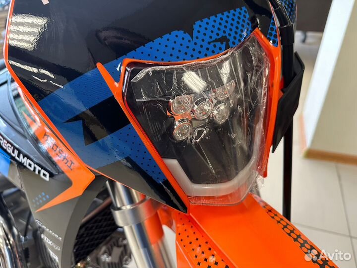 Питбайк Regulmoto spitfire 17/14 PRO, 140сс