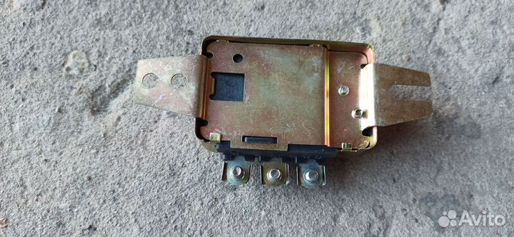 Реле регулятор 12v Урал