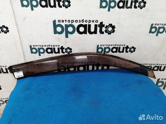 Ветровик передней правой двери Nissan X-Trail T31