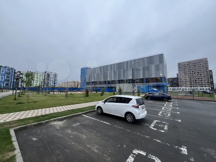 Свободного назначения, 2000 м²